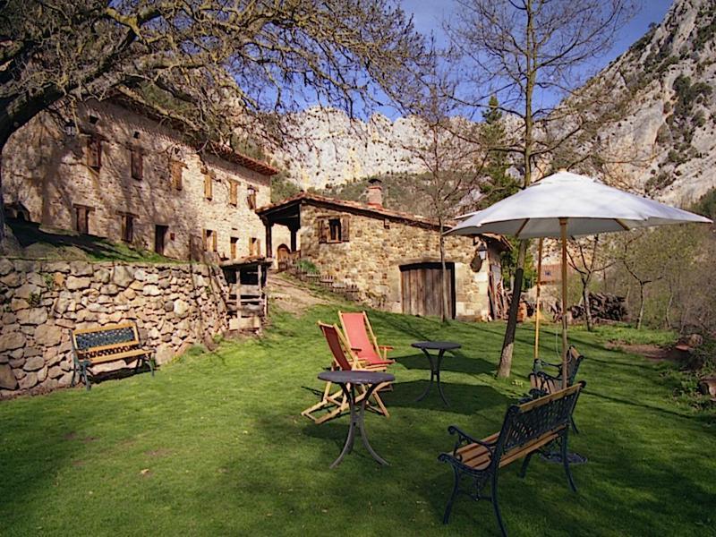 Posada Molino Del Canto Barriolacuesta Exterior photo